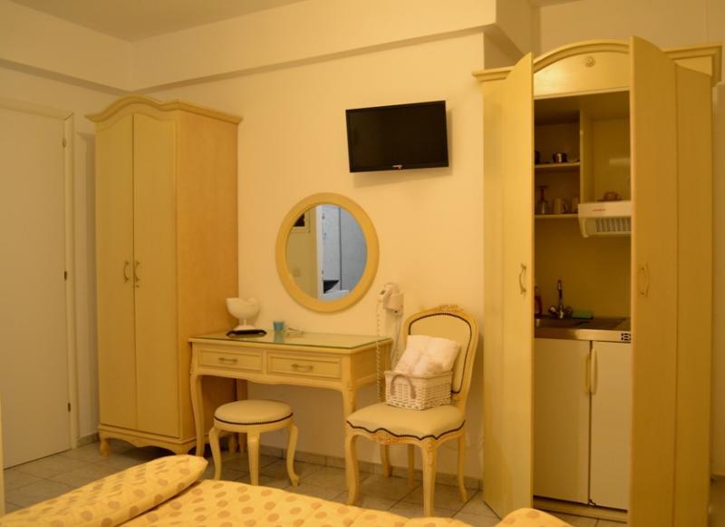 Aegeon Pension Эгиалис Экстерьер фото